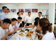Công ty TNHH Dịch vụ suất ăn công nghiệp Hương Việt Cung Cấp Suất Ăn Cho Trung tâm HLTT Quốc gia TP.